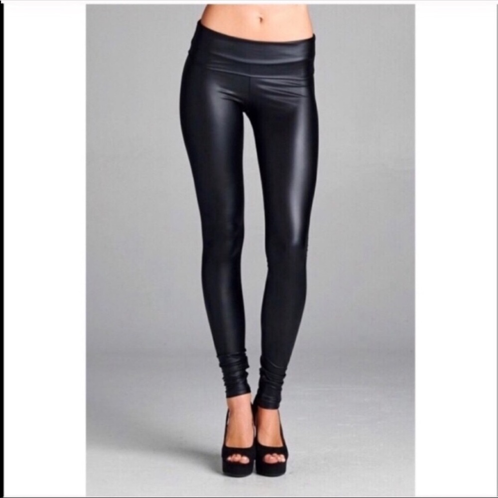S-XL Avail! High Waisted Vegan Leather Leggings - Picture 5 of 7